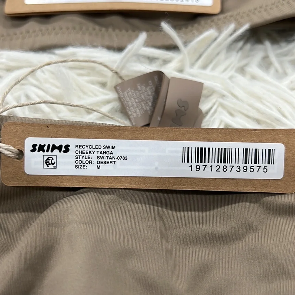 SKMS set SWIM BANDEAU BIKINI TOP and  CHEEKY TANGA  BOTTOM in SET - Picture 9 of 10